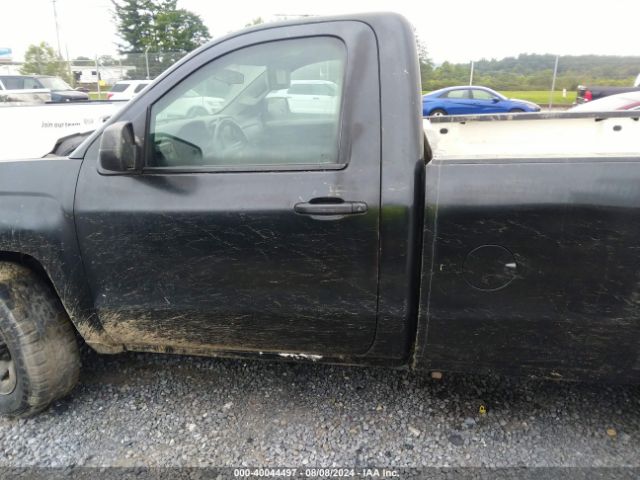 1GCNKNEC6JZ370852 Chevrolet Silverado 1500 Wt