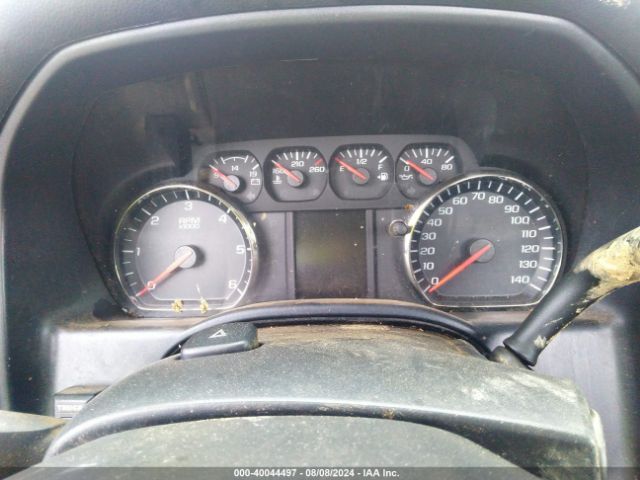 1GCNKNEC6JZ370852 Chevrolet Silverado 1500 Wt