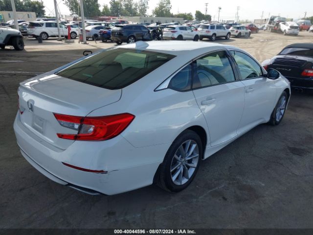 1HGCV1F17NA057710 Honda ACCORD LX