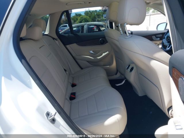 W1N0G8DB4NV388021 Mercedes-Benz Glc 300 Suv