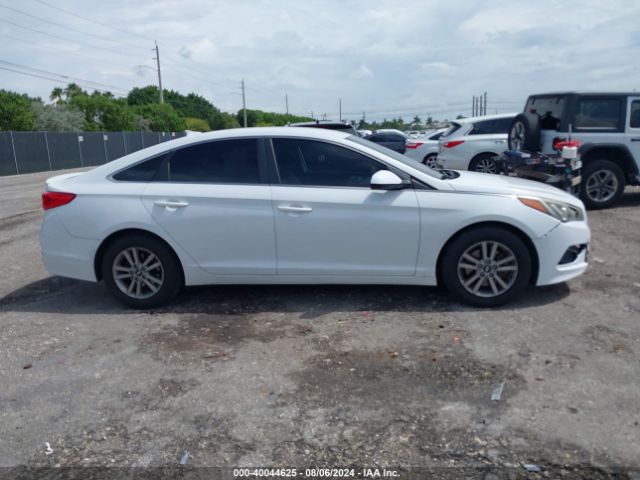 5NPE24AFXGH329201 Hyundai SONATA SE