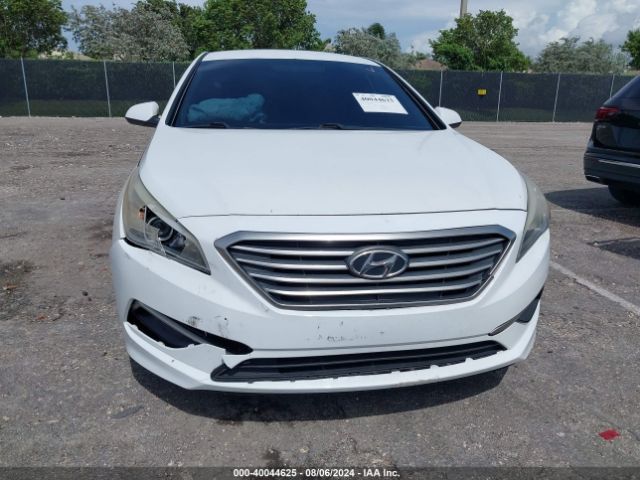 5NPE24AFXGH329201 Hyundai SONATA SE