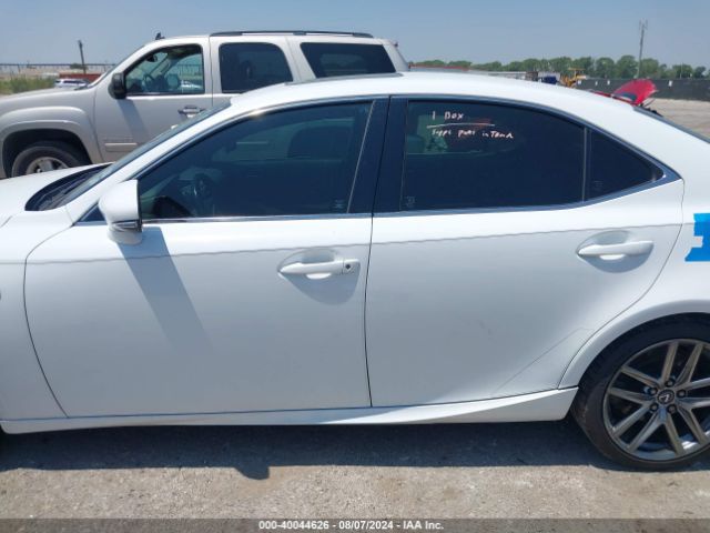 JTHBA1D28K5096228 Lexus IS 300