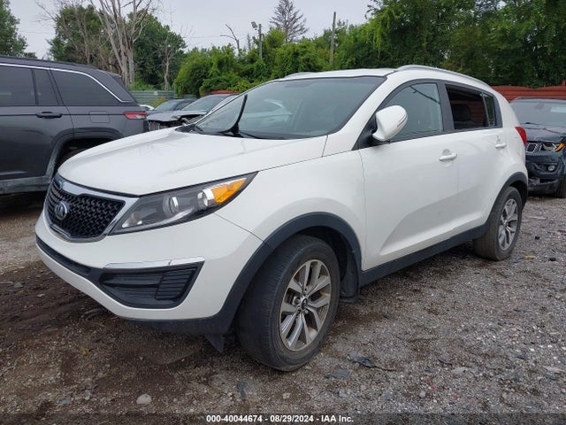 KIA Sportage Lx 2015 KNDPBCAC1F7723875 Image 2