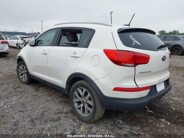 KIA Sportage Lx 2015 KNDPBCAC1F7723875 Image 3