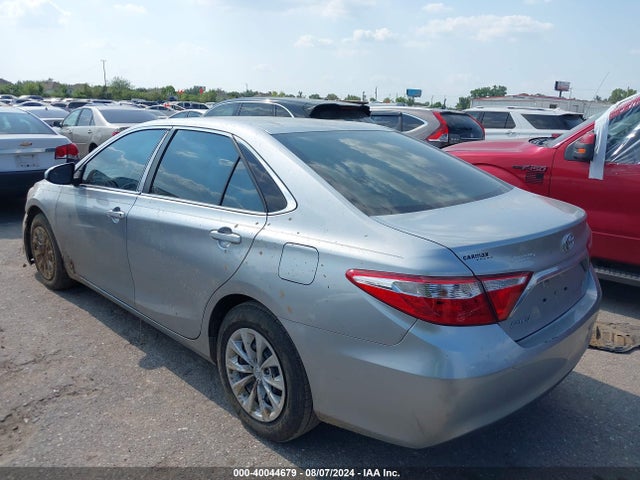 Toyota CAMRY LE 2016 4T1BF1FKXGU527239 Image 3