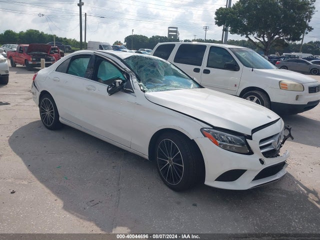 W1KWF8DBXMR646673 Mercedes-Benz C 300 Sedan