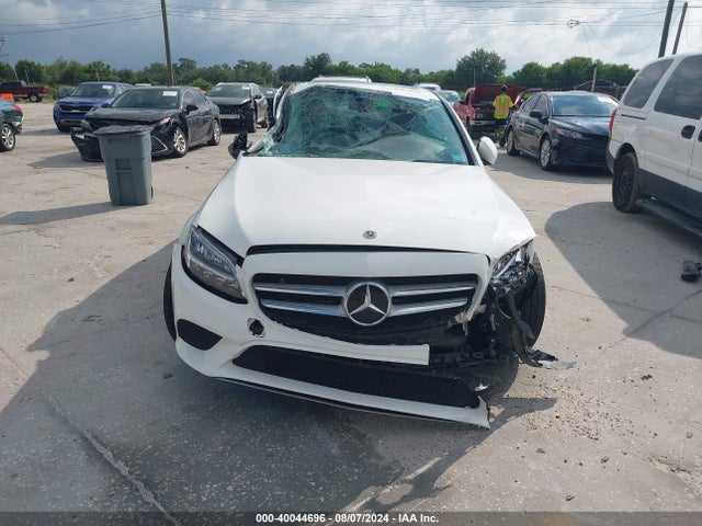 W1KWF8DBXMR646673 Mercedes-Benz C 300 Sedan