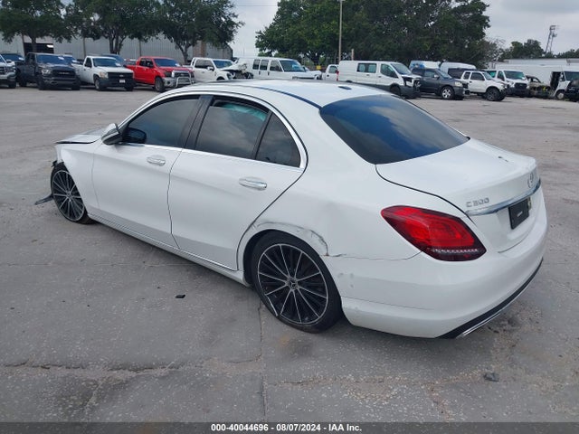 W1KWF8DBXMR646673 Mercedes-Benz C 300 Sedan