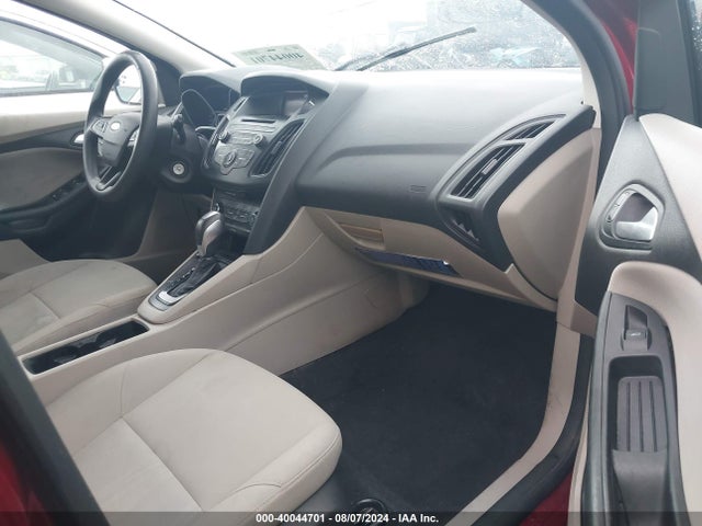 Ford FOCUS SE 2015 1FADP3K25FL318223 Image 5