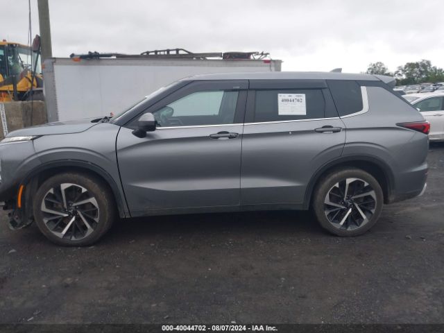 JA4J4UA83NZ013035 Mitsubishi Outlander Se 2.5 S-awc