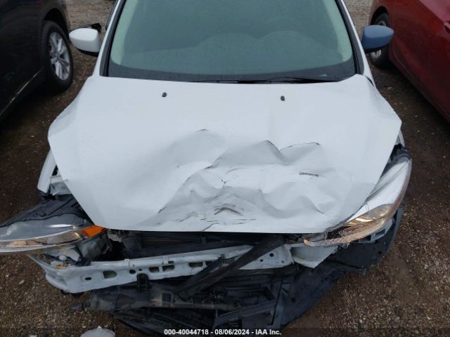 1FADP3K23JL276191 Ford FOCUS SE
