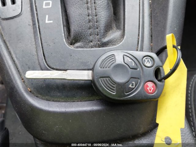1FADP3K23JL276191 Ford FOCUS SE