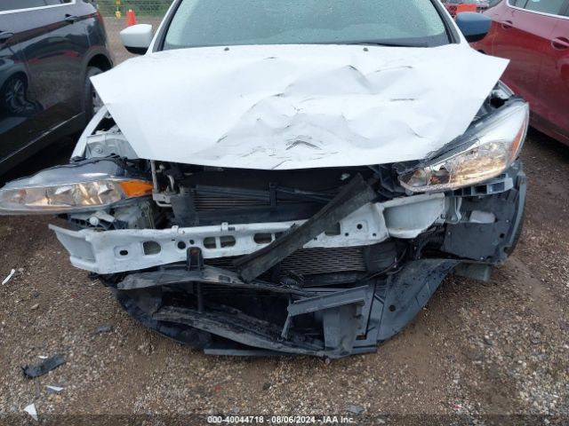 1FADP3K23JL276191 Ford FOCUS SE