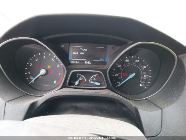 1FADP3K23JL276191 Ford FOCUS SE