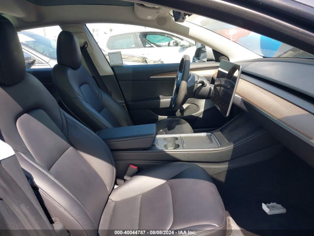 2023 TESLA MODEL 3 5YJ3E1EA8PF452375 Photo 4