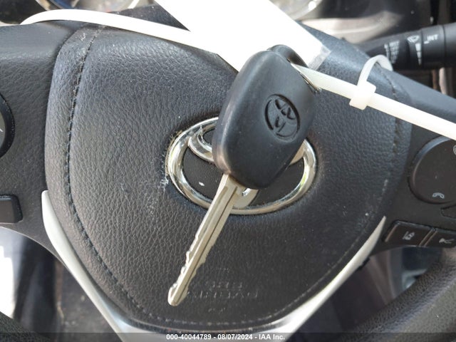 Toyota COROLLA LE 2017 5YFBURHE9HP714891 Image 11