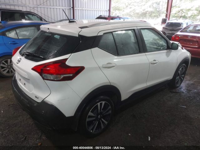 3N1CP5CV6LL545417 Nissan Kicks Sv Xtronic Cvt