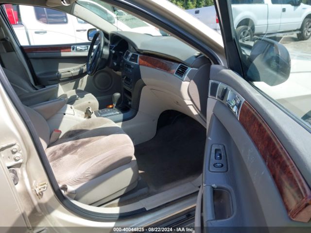 2005 CHRYSLER PACIFICA 2C4GM68435R386939 Photo 4