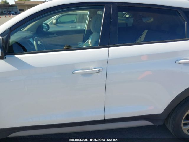 KM8J33A4XJU767617 Hyundai TUCSON SEL