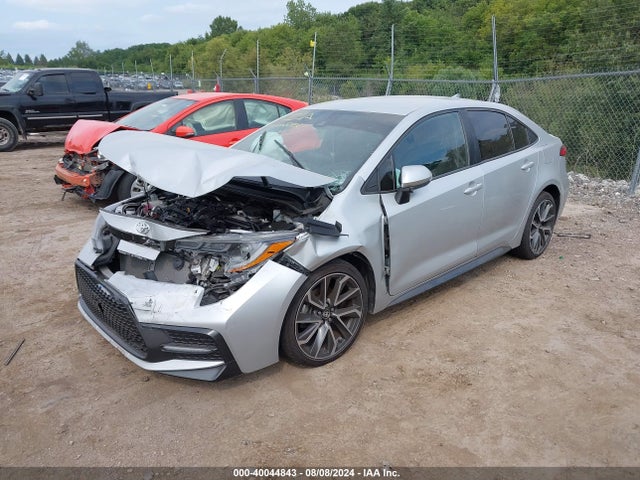 Toyota COROLLA SE 2020 5YFS4RCE3LP029205 Image 2