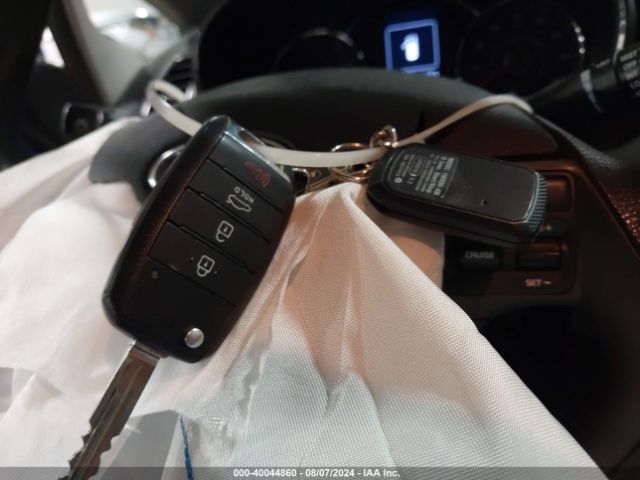 3KPFL4A79JE230956 KIA FORTE LX