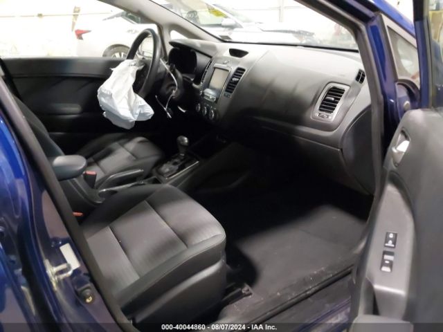 3KPFL4A79JE230956 KIA FORTE LX