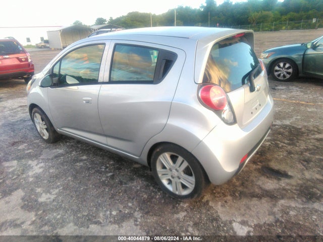Chevrolet Spark 1lt Cvt 2015 KL8CD6S9XFC792223 Image 3