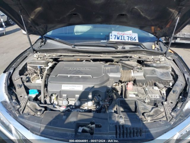 1HGCR3F96HA002031 Honda Accord Touring V6