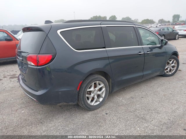 2C4RC1FG6KR702583 Chrysler Pacifica Touring Plus