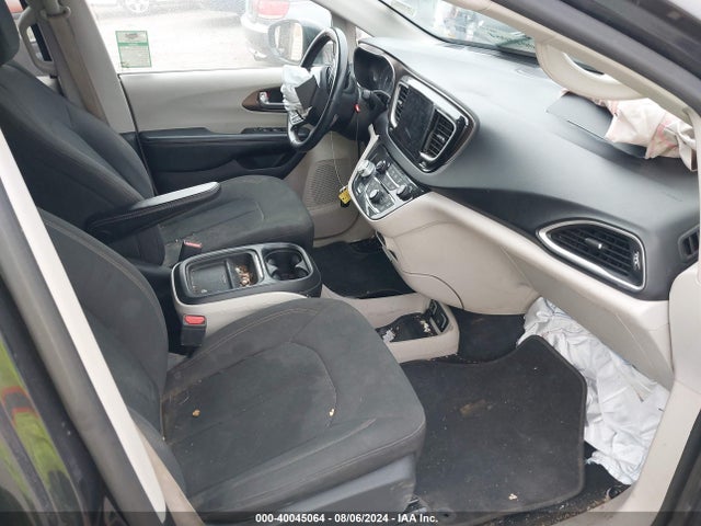 Chrysler Pacifica Touring Plus 2019 2C4RC1FG6KR702583 Image 5