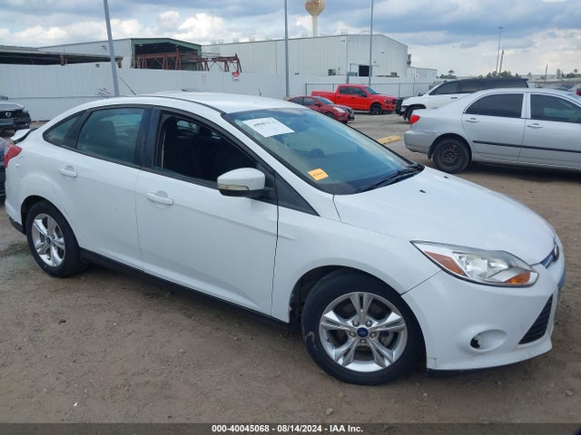 Ford FOCUS SE 2014 1FADP3F26EL390007 Image 13