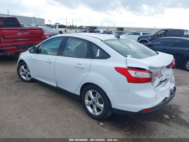 Ford FOCUS SE 2014 1FADP3F26EL390007 Image 3
