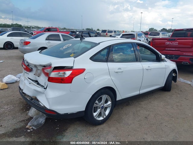 Ford FOCUS SE 2014 1FADP3F26EL390007 Image 4