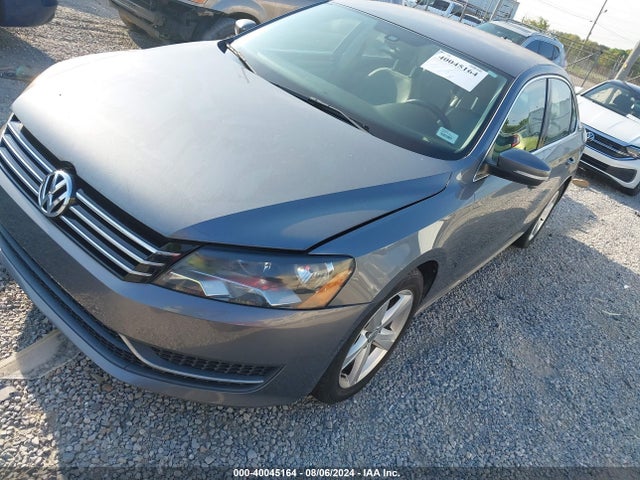 1VWBS7A34EC117202 Volkswagen Passat 1.8t Se