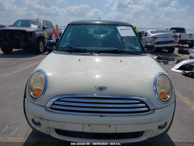 2009 MINI COOPER WMWMF33589TT68833 Photo 5