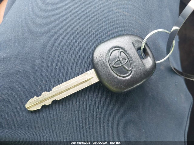 Toyota COROLLA LE 2017 2T1BURHE5HC948302 Image 11