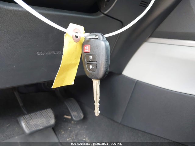 Toyota Corolla Cross L 2022 7MUAAAAG6NV013039 Image 11