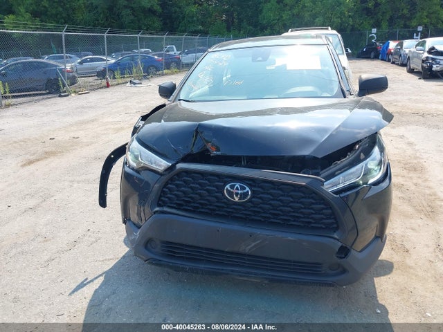 Toyota Corolla Cross L 2022 7MUAAAAG6NV013039 Image 13