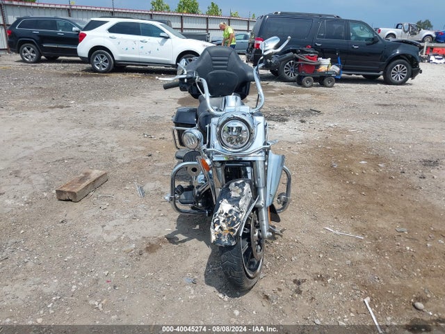 2021 HARLEY-DAVIDSON FLHR 1HD1FBC18MB662825 Photo 4
