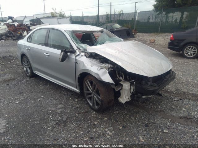 1VWAA7A33JC003426 Volkswagen Passat 2.0t R-line/2.0t S
