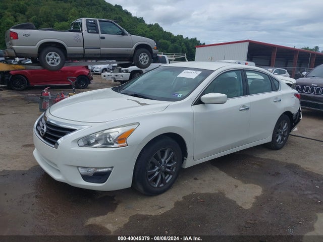 Nissan Altima 2.5 S 2015 1N4AL3AP6FC483189 Image 2