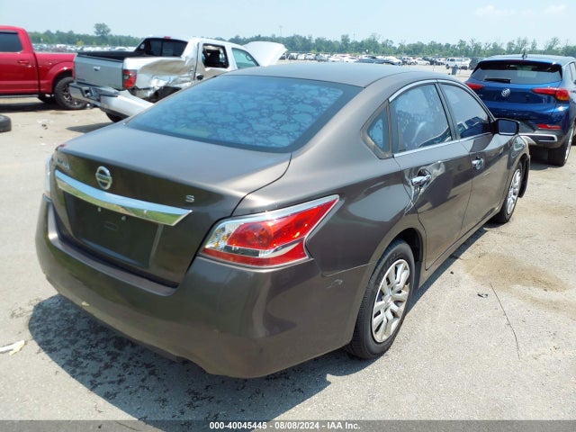 Nissan Altima 2.5 S 2014 1N4AL3AP4EN223859 Image 4
