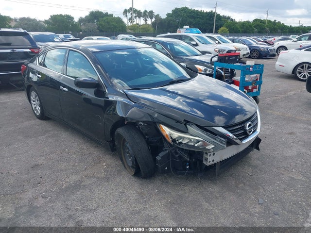 2017 1N4AL3AP3HN362871 main image