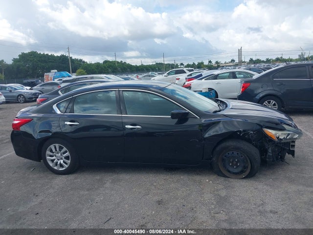 Nissan Altima 2.5 S 2017 1N4AL3AP3HN362871 Image 13