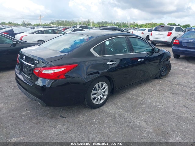 Nissan Altima 2.5 S 2017 1N4AL3AP3HN362871 Image 4