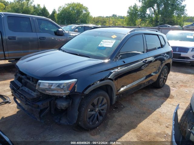 3VVDX7B28NM003948 Volkswagen Taos 1.5t S
