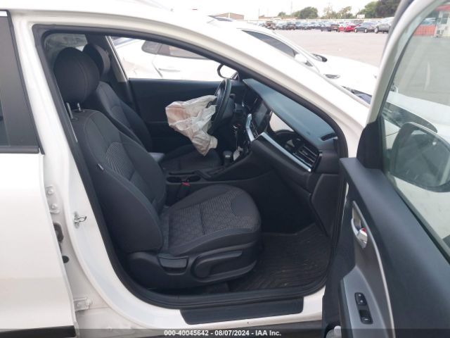 KNDCB3LC6L5420402 KIA NIRO LX