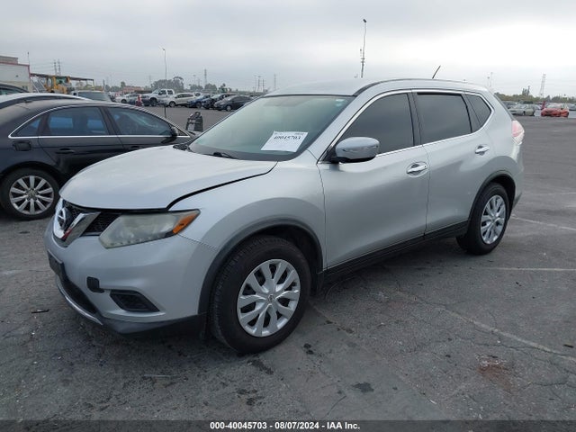 Nissan ROGUE S 2015 KNMAT2MT2FP559884 Image 2
