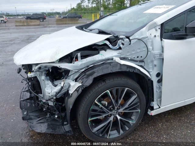 2024 TOYOTA PRIUS JTDACAAU1R3025195 Photo 5